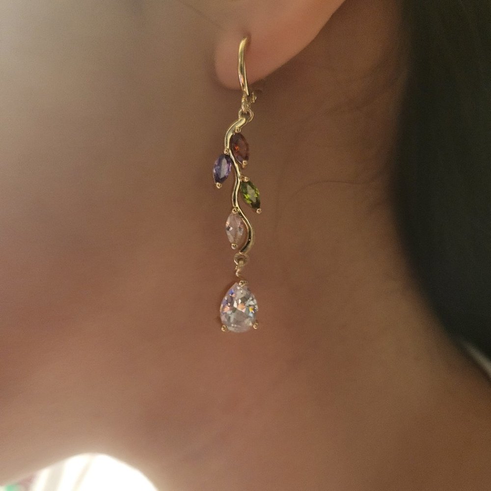 Earrings - Picture 2 of 3